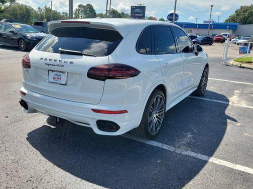 2016 Porsche Cayenne GTS