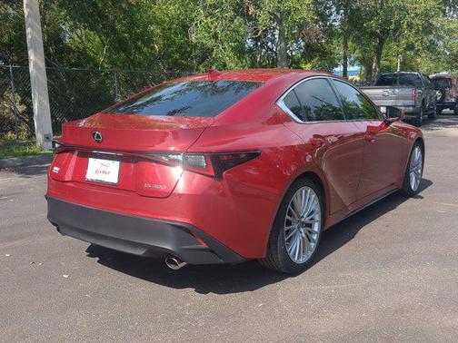 2022 Lexus IS 300 Base
