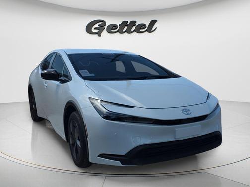Wind Chill Pearl 2025 Toyota Prius LE