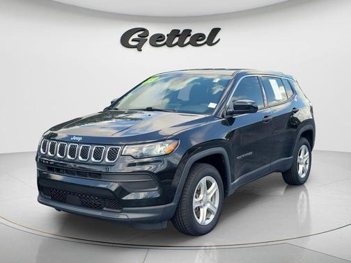 Diamond Black Crystal Pearlcoat 2023 Jeep Compass Sport
