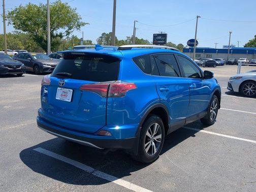 2018 Toyota RAV4 Adventure