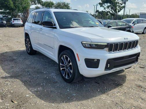 2023 Jeep Grand Cherokee Overland