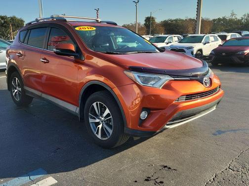 2016 Toyota RAV4 XLE