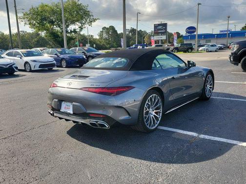 2022 Mercedes-Benz AMG SL 55 Base