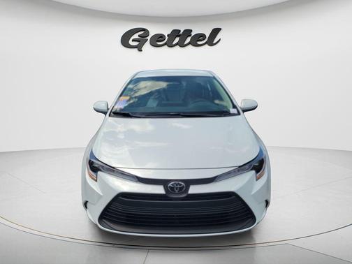 Wind Chill Pearl 2026 Toyota Corolla LE