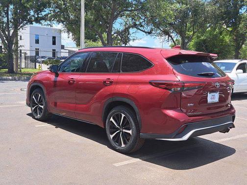 2021 Toyota Highlander XSE