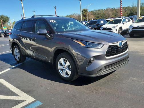 2023 Toyota Highlander Hybrid LE
