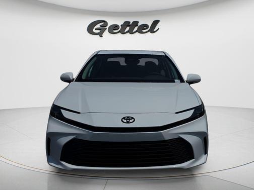 Ice Cap 2026 Toyota Camry LE