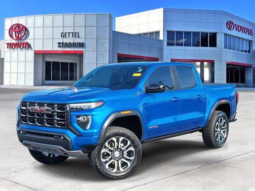 2023 GMC Canyon AT4