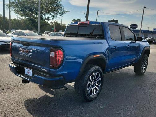 2023 GMC Canyon AT4