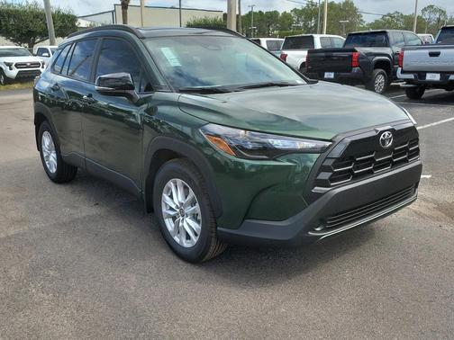 2026 Toyota Corolla Cross LE
