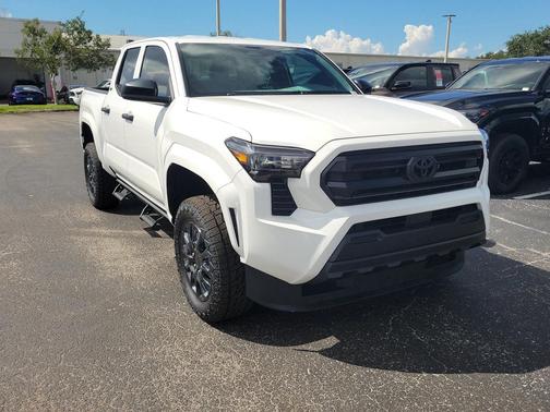 2025 Toyota Tacoma SR