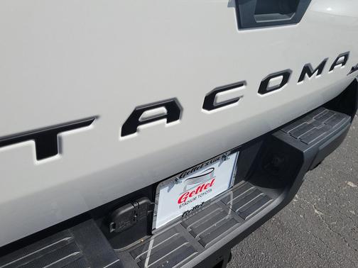 2025 Toyota Tacoma SR