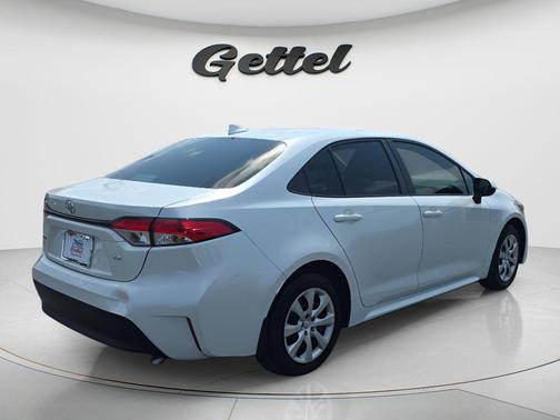 Wind Chill Pearl 2026 Toyota Corolla LE