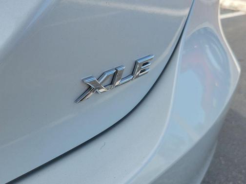 2019 Toyota Camry XLE