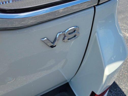 2021 Toyota Land Cruiser Base