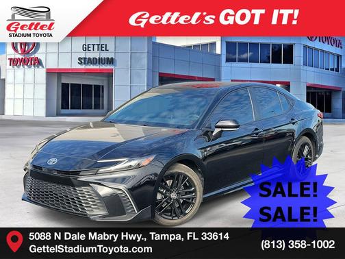 2025 Toyota Camry SE