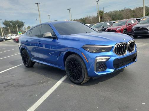 2020 BMW X6 M50i