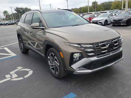 2025 Hyundai TUCSON Hybrid Limited
