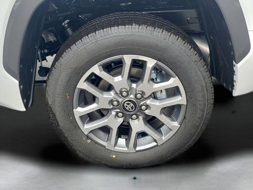 Wind Chill Pearl 2026 Toyota Tundra Hybrid 1794 Edition