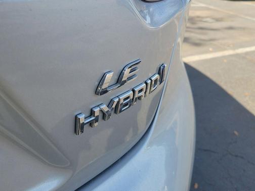 2023 Toyota Corolla Hybrid SE