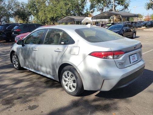 2023 Toyota Corolla Hybrid SE
