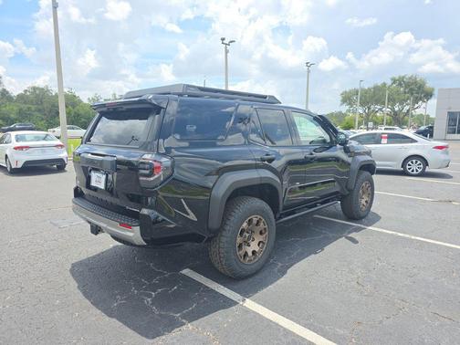 2025 Toyota 4Runner Hybrid Trailhunter