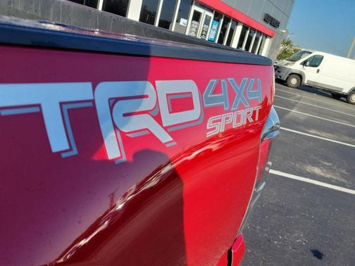 2023 Toyota Tacoma TRD Sport