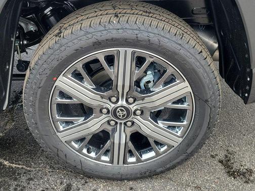 2026 Toyota Tundra Hybrid Capstone