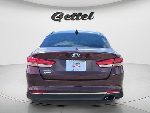 Sangria 2017 Kia Optima LX