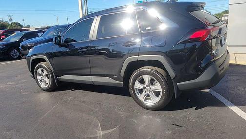 2024 Toyota RAV4 Hybrid LE