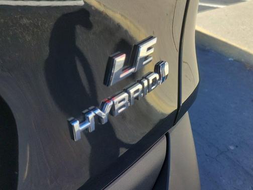 2024 Toyota RAV4 Hybrid LE