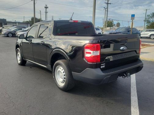 2022 Ford Maverick XL