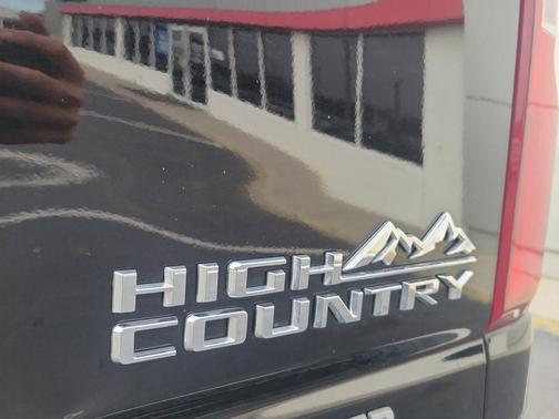 2023 Chevrolet Silverado 2500 High Country