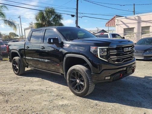 2022 GMC Sierra 1500 AT4