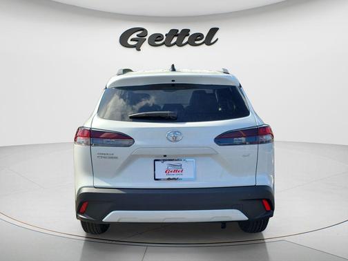 Wind Chill Pearl 2026 Toyota Corolla Cross LE