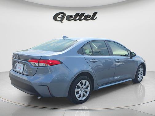 Celestite 2025 Toyota Corolla Hybrid SE