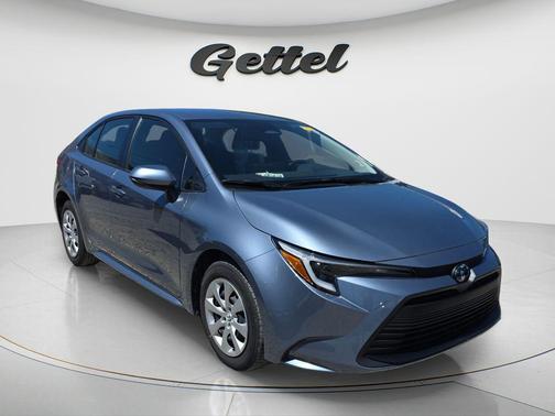 Celestite 2025 Toyota Corolla Hybrid SE