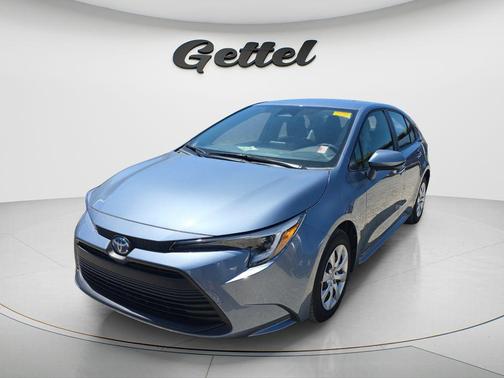 Celestite 2025 Toyota Corolla Hybrid SE