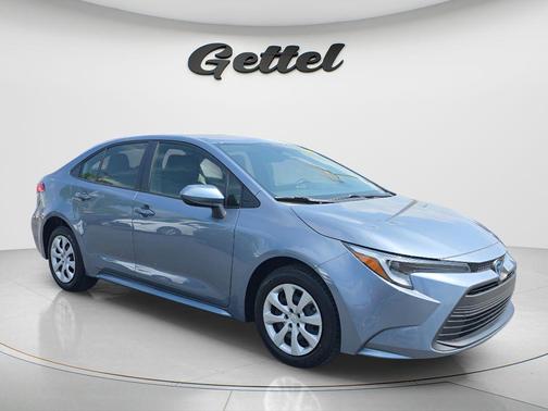 Celestite 2025 Toyota Corolla Hybrid SE