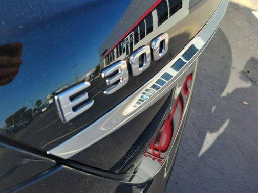 2019 Mercedes-Benz E-Class E 300