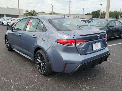2025 Toyota Corolla SE