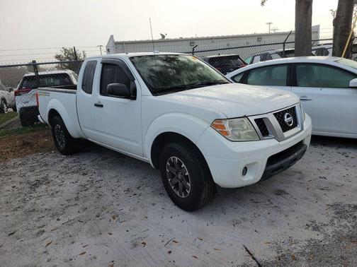 2017 Nissan Frontier Desert Runner