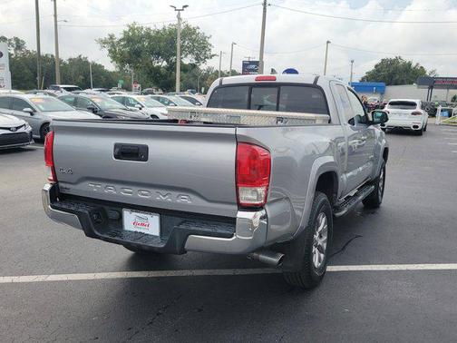 2017 Toyota Tacoma SR5