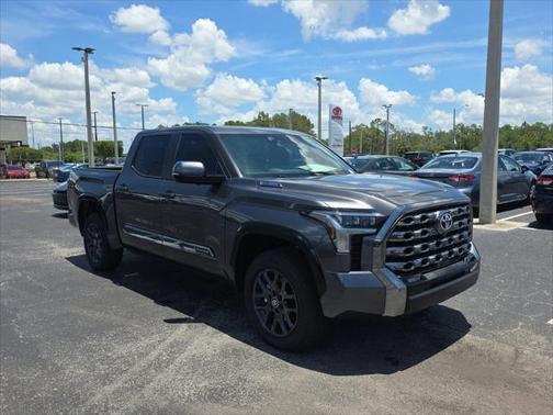 2025 Toyota Tundra Hybrid Platinum