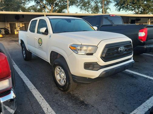 2023 Toyota Tacoma SR