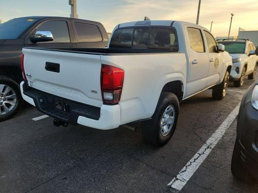 2023 Toyota Tacoma SR