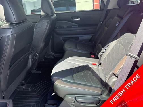 Scarlet Ember Tintcoat/Super Black 2023 Nissan Pathfinder Platinum 4WD
