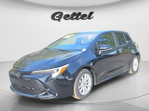 Midnight Black Metallic 2025 Toyota Corolla SE