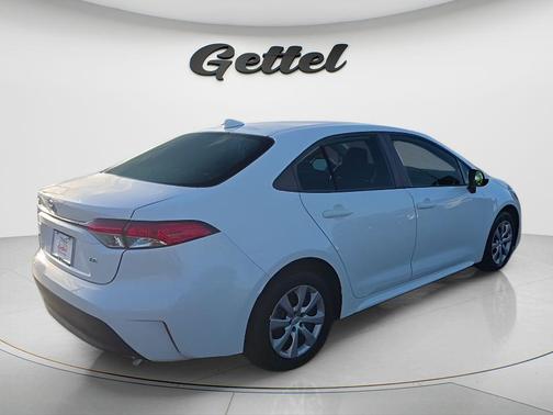 Ice Cap 2024 Toyota Corolla LE